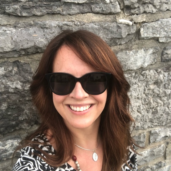 Meet your Posher, Shannon - Picture 1 of 1